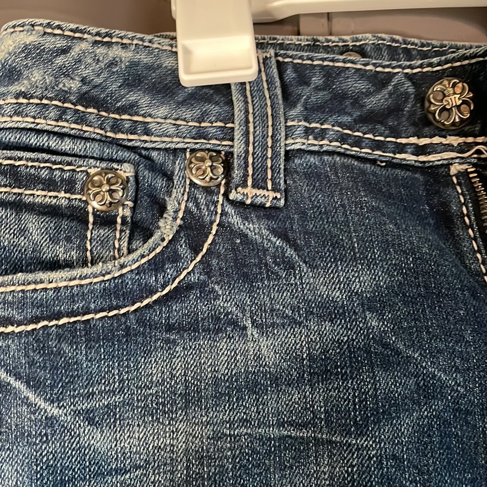 Jeans - Picture 3 of 6